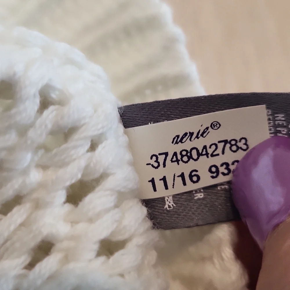 Erie crocheted sweater - Picture 9 of 12